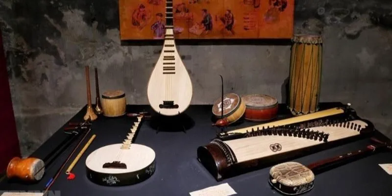 Tân nhạc cụ